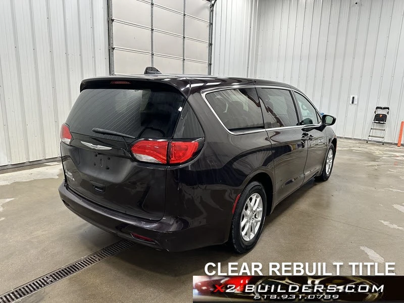 2017 Chrysler - Image 4 of 21
