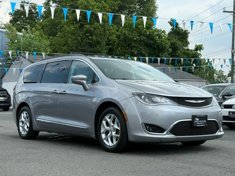 2017 Chrysler - Image 3 of 12