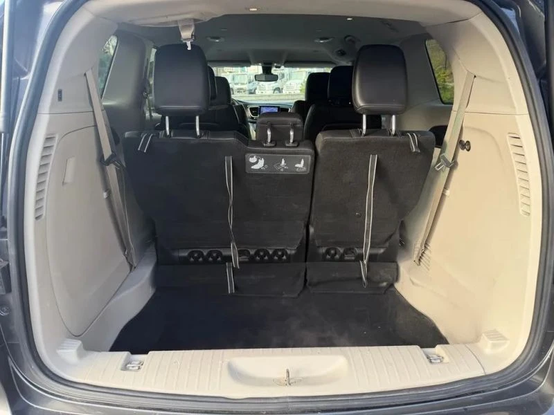2017 Chrysler - Image 6 of 12