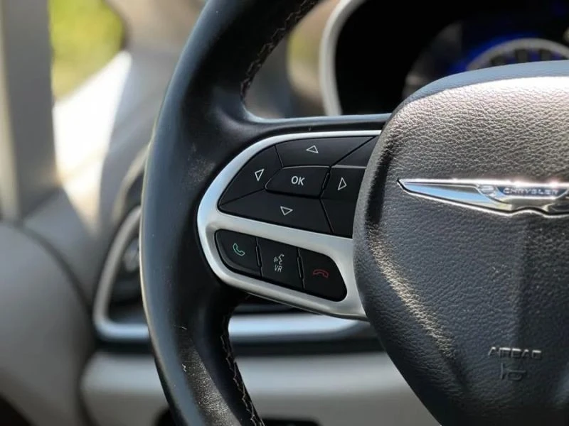 2017 Chrysler - Image 12 of 12