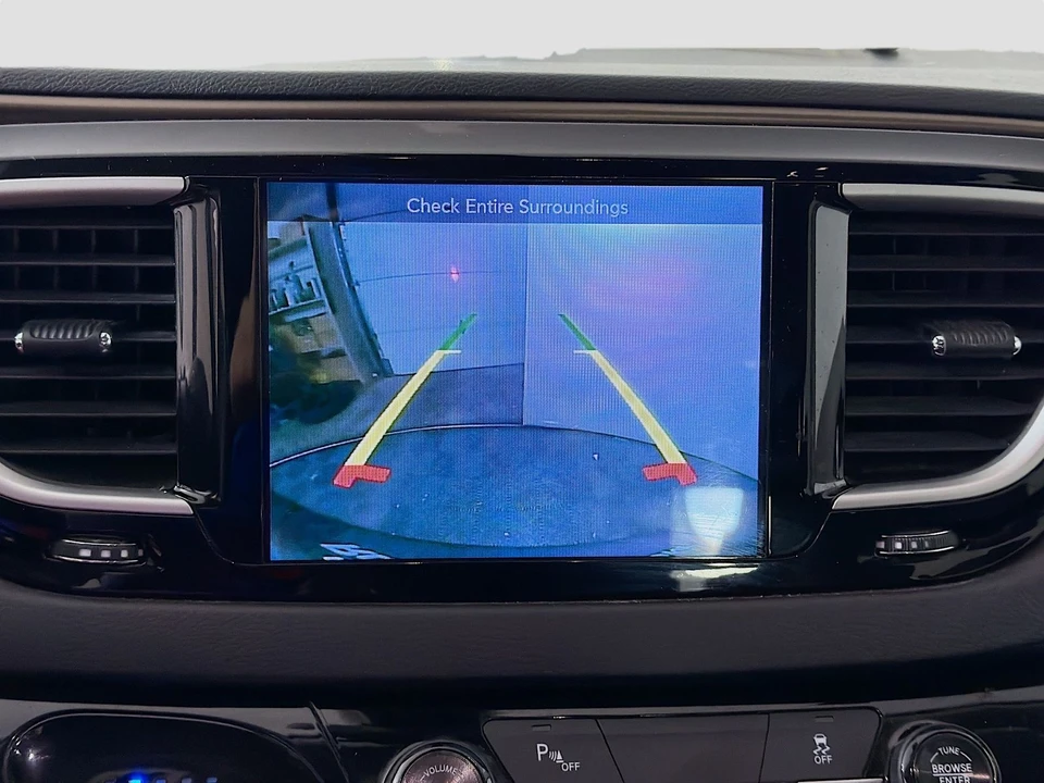 2017 Chrysler - Image 18 of 21