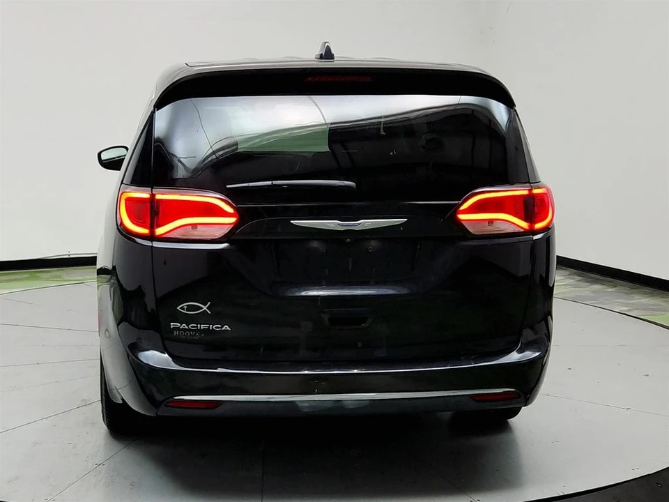 2017 Chrysler - Image 6 of 21