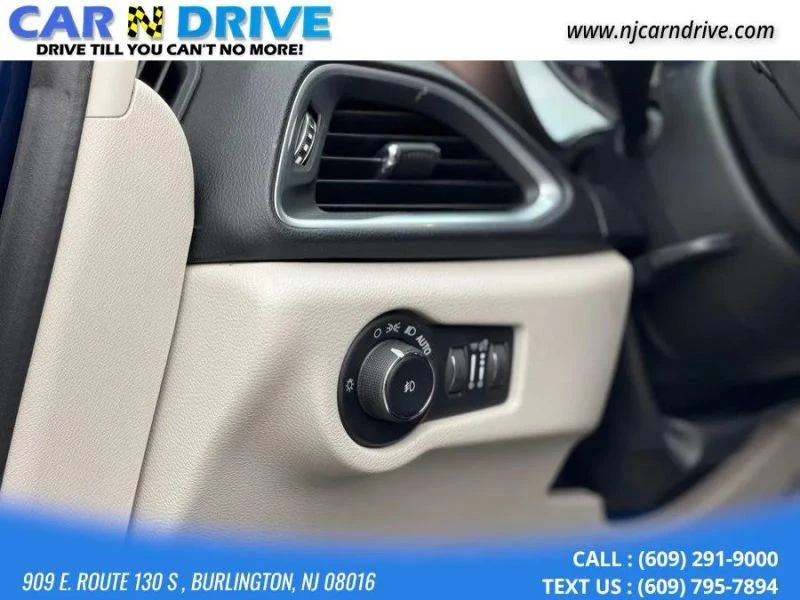 2017 Chrysler - Image 12 of 12
