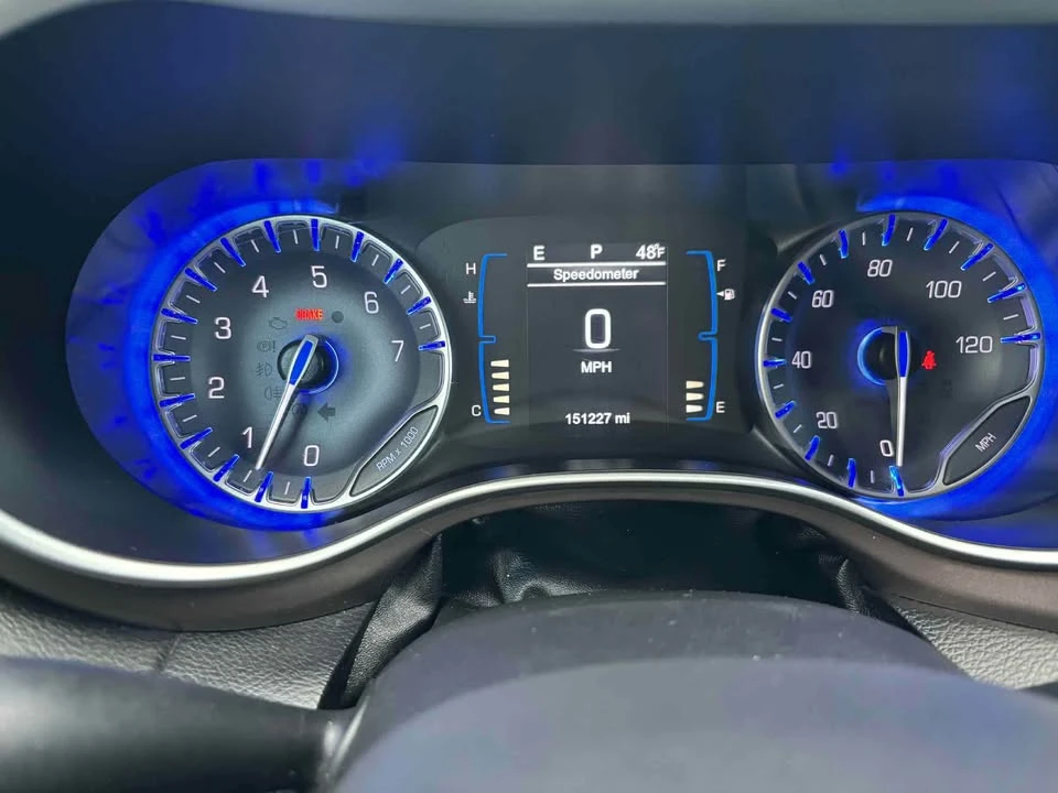 2017 Chrysler - Image 7 of 10