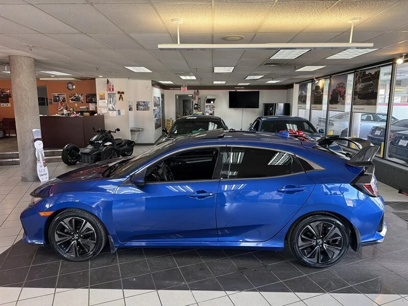 2017 Honda Civic 10th Gen - Image 2 of 4