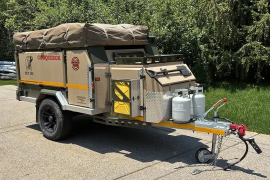 2017 Conqueror UEV 390 Travel Trailer