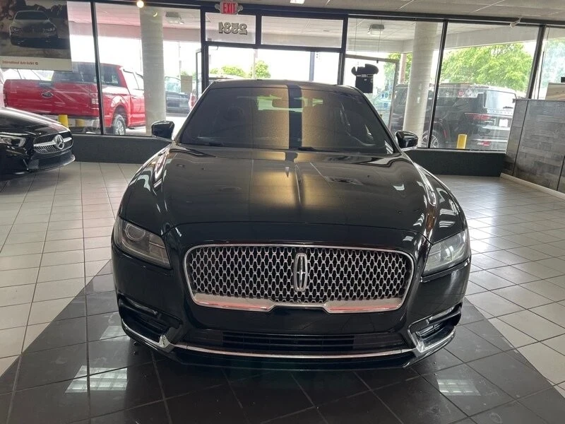 2017 Lincoln Continental 10th Gen - Image 3 of 4