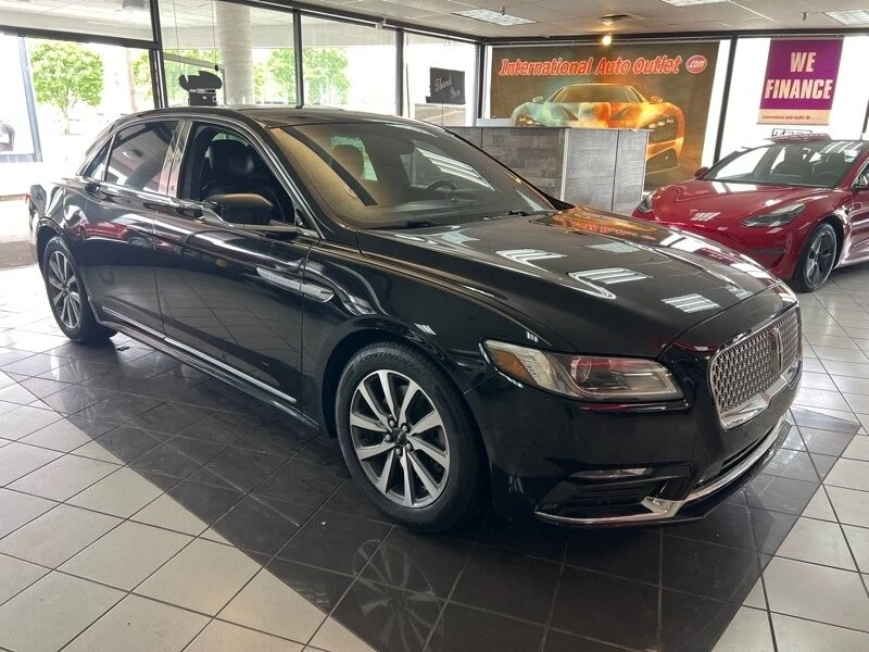 2017 Lincoln Continental 10th Gen - Image 4 of 4