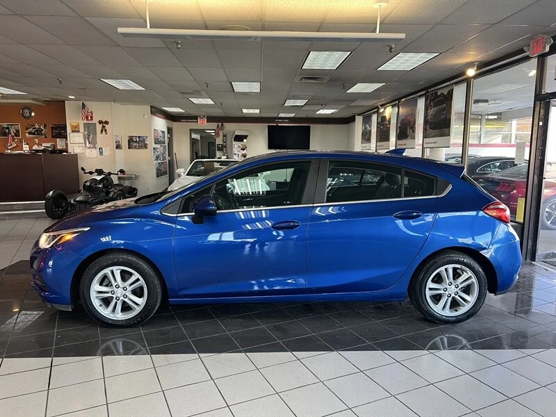 2017 Chevrolet Cruze - Image 2 of 4