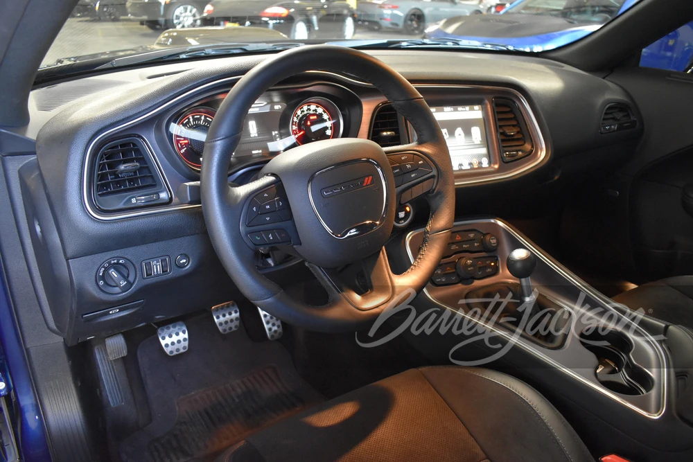 2017 Dodge Challenger 3rd Gen - Image 7 of 9