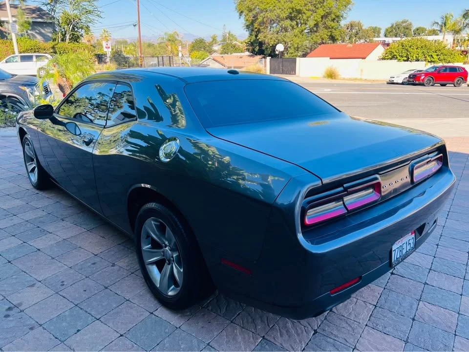 2017 Dodge Challenger 3rd Gen - Image 6 of 16