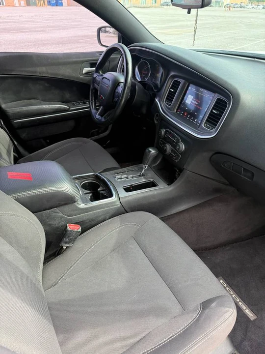 2017 Dodge Charger 7th Gen - Image 11 of 15