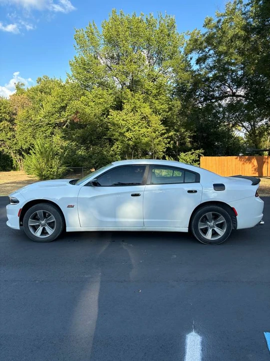 2017 Dodge Charger 7th Gen - Image 5 of 15