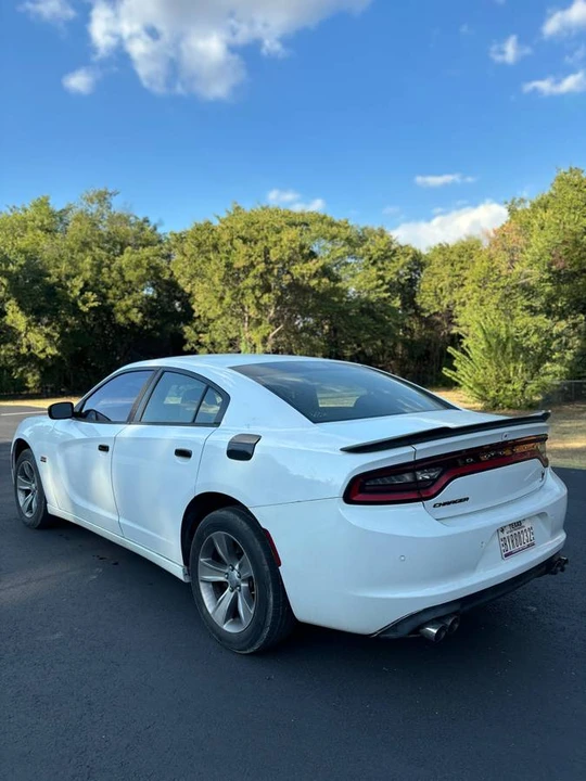 2017 Dodge Charger 7th Gen - Image 8 of 15