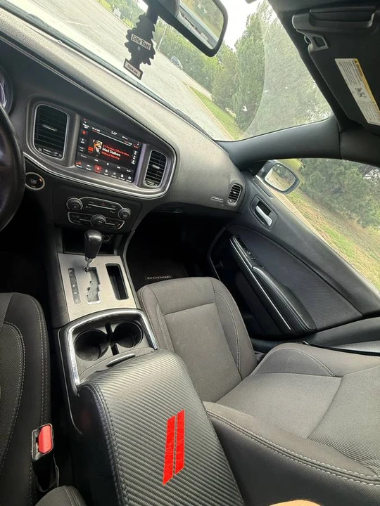 2017 Dodge Charger 7th Gen - Image 12 of 15
