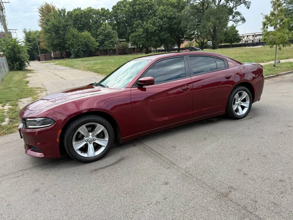 2017 Dodge Charger 7th Gen - Image 4 of 8
