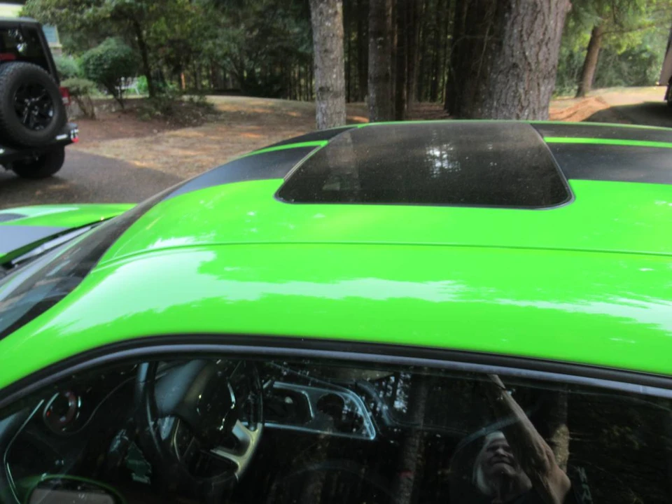 2017 Dodge Challenger SRT Hellcat 3rd Gen - Image 3 of 12