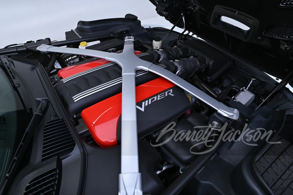 2017 Dodge Viper 5th Gen - Image 2 of 31