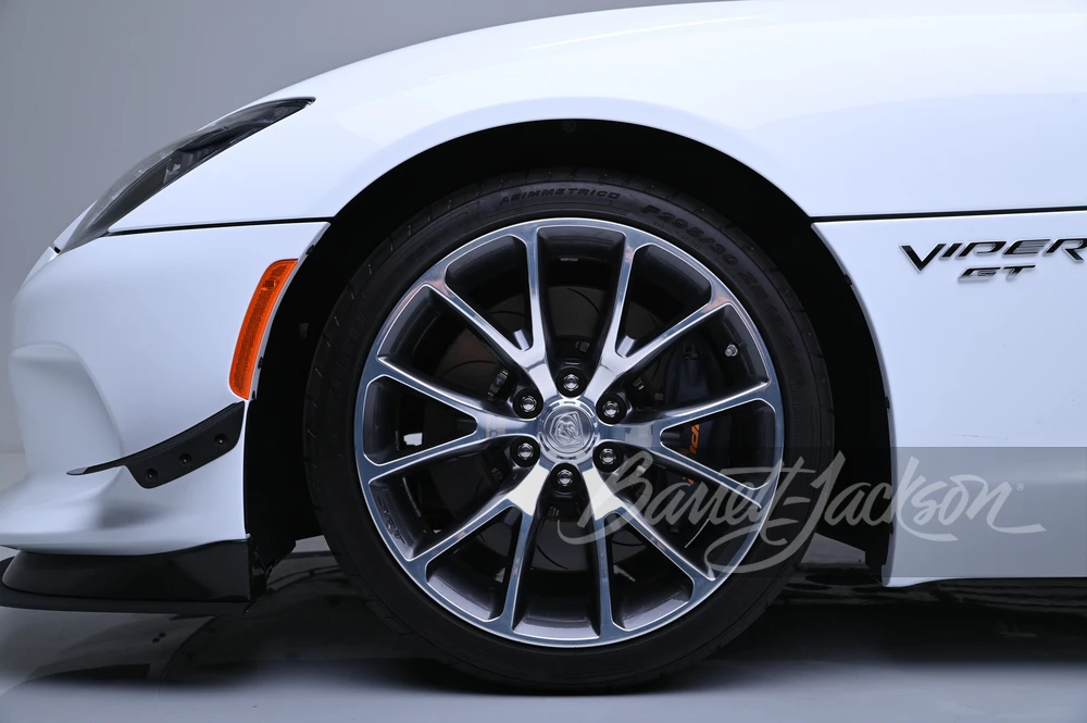 2017 Dodge Viper 5th Gen - Image 4 of 31