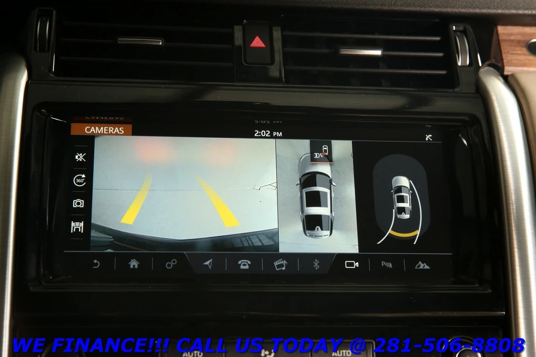2017 Land Rover Discovery 5th Gen - Image 17 of 21