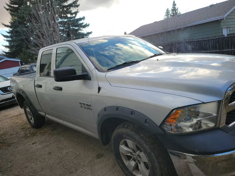 2017 Ram 1500 1st Gen - Image 3 of 3