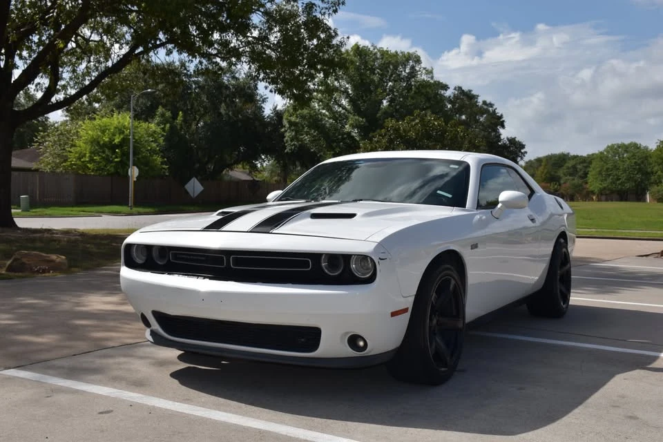 2017 Dodge Challenger 3rd Gen - Image 5 of 11