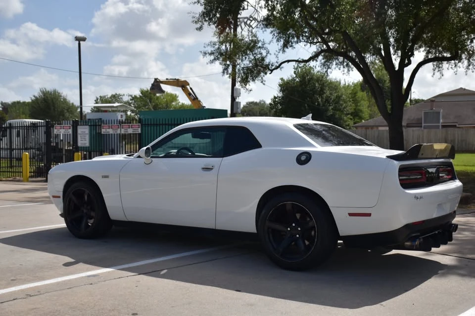 2017 Dodge Challenger 3rd Gen - Image 6 of 11