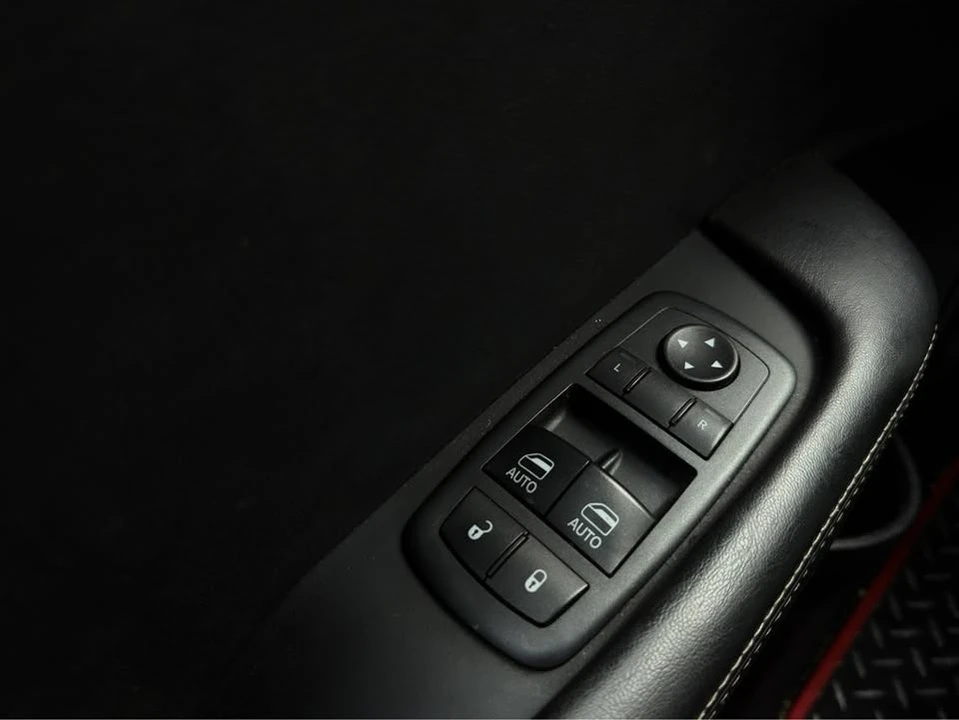 2017 Dodge Challenger 3rd Gen - Image 9 of 20