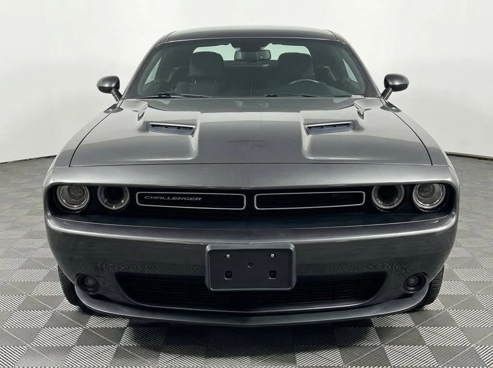 2017 Dodge Challenger 3rd Gen - Image 2 of 8