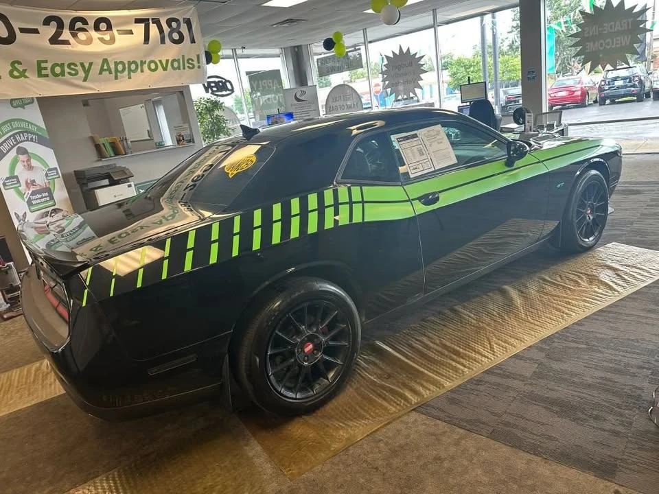 2017 Dodge Challenger 3rd Gen - Image 9 of 16