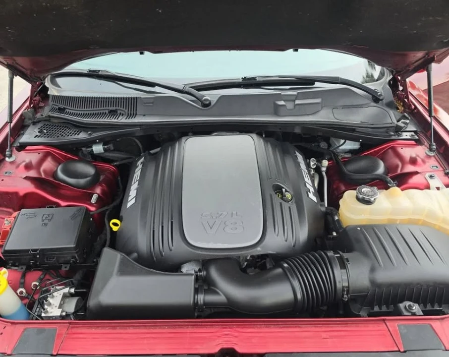 2017 Dodge Challenger 3rd Gen - Image 6 of 16