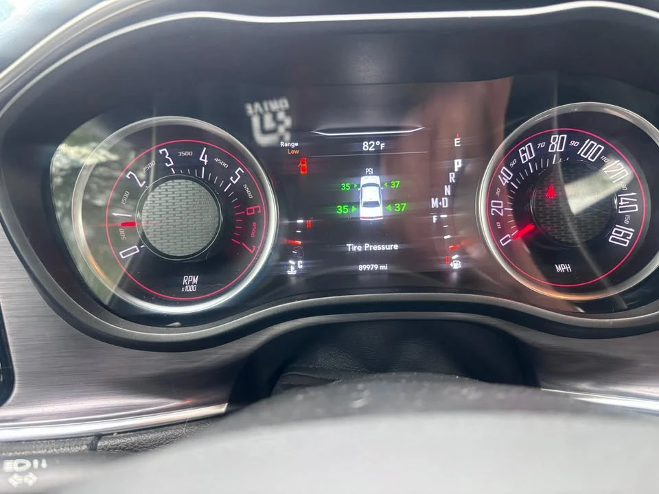 2017 Dodge Challenger 3rd Gen - Image 11 of 13