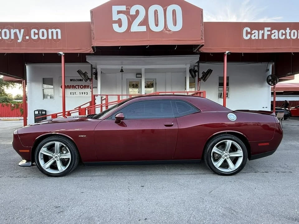 2017 Dodge Challenger 3rd Gen - Image 11 of 18
