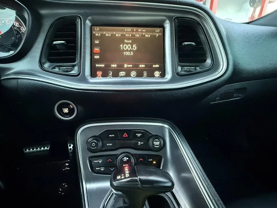 2017 Dodge Challenger 3rd Gen - Image 4 of 18
