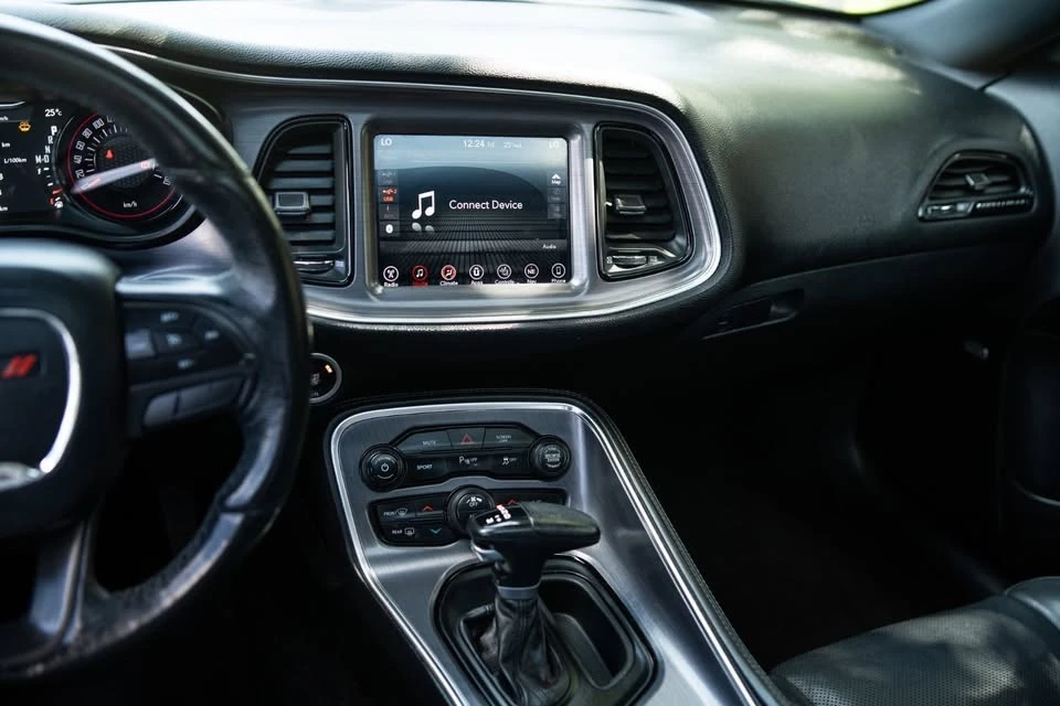 2017 Dodge Challenger 3rd Gen - Image 12 of 17