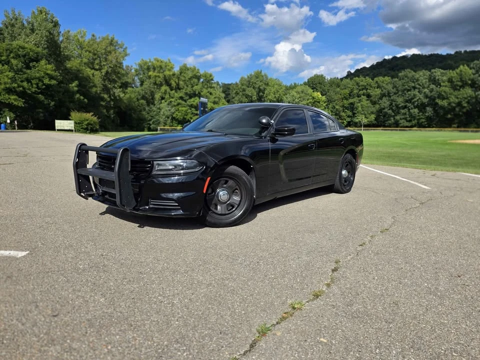 2017 Dodge Charger 7th Gen - Image 2 of 18