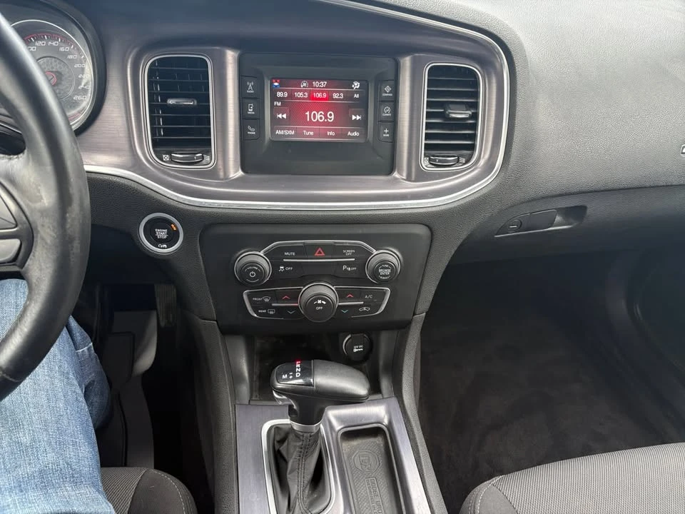 2017 Dodge Charger 7th Gen - Image 14 of 18
