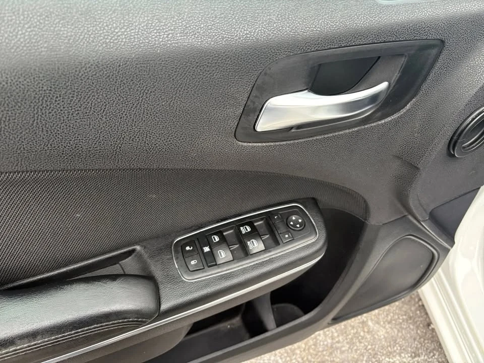 2017 Dodge Charger 7th Gen - Image 10 of 18