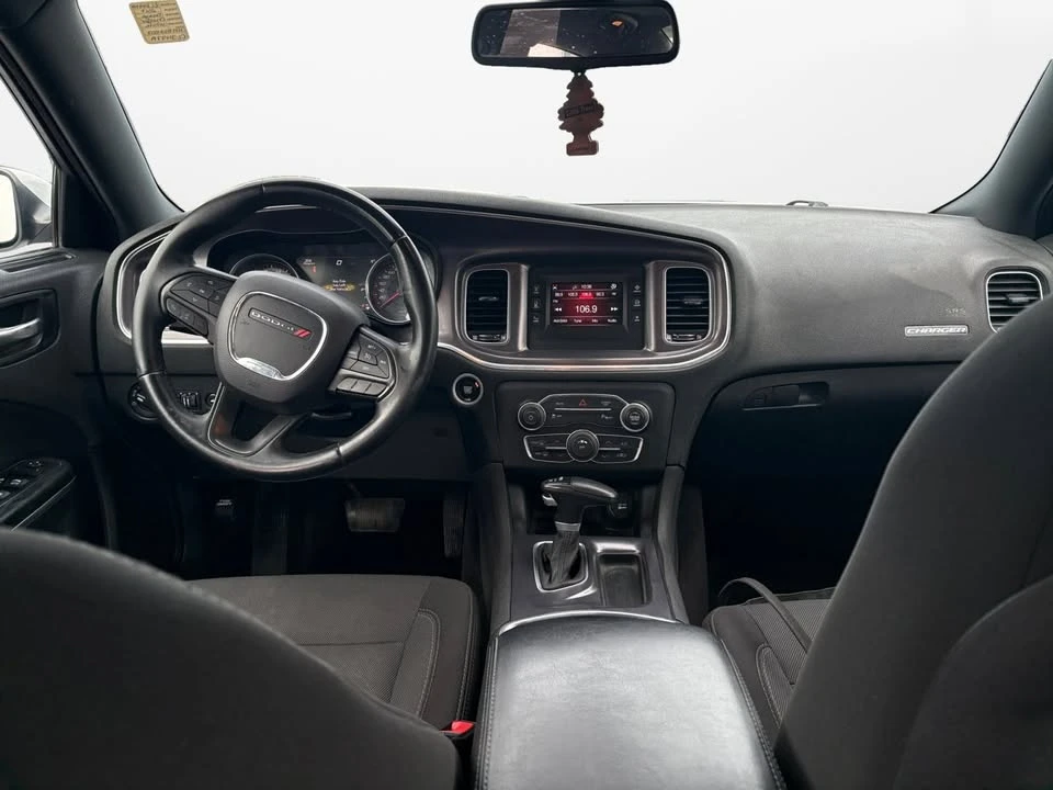 2017 Dodge Charger 7th Gen - Image 11 of 18