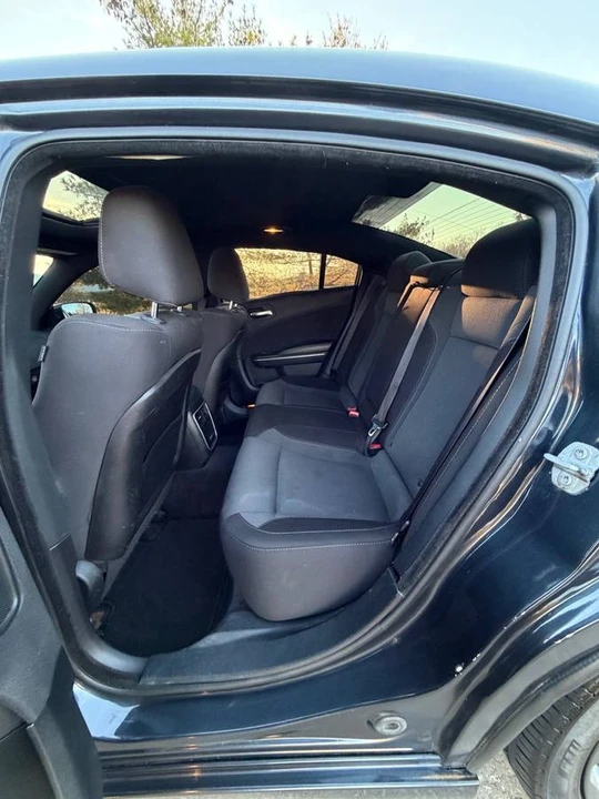 2017 Dodge Charger 7th Gen - Image 17 of 17