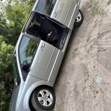 2017 Dodge Caravan Passenger SE Minivan 4D
