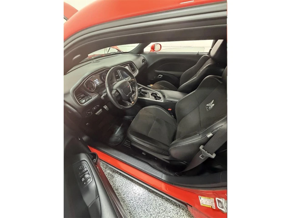 2017 Dodge Challenger 3rd Gen - Image 15 of 16