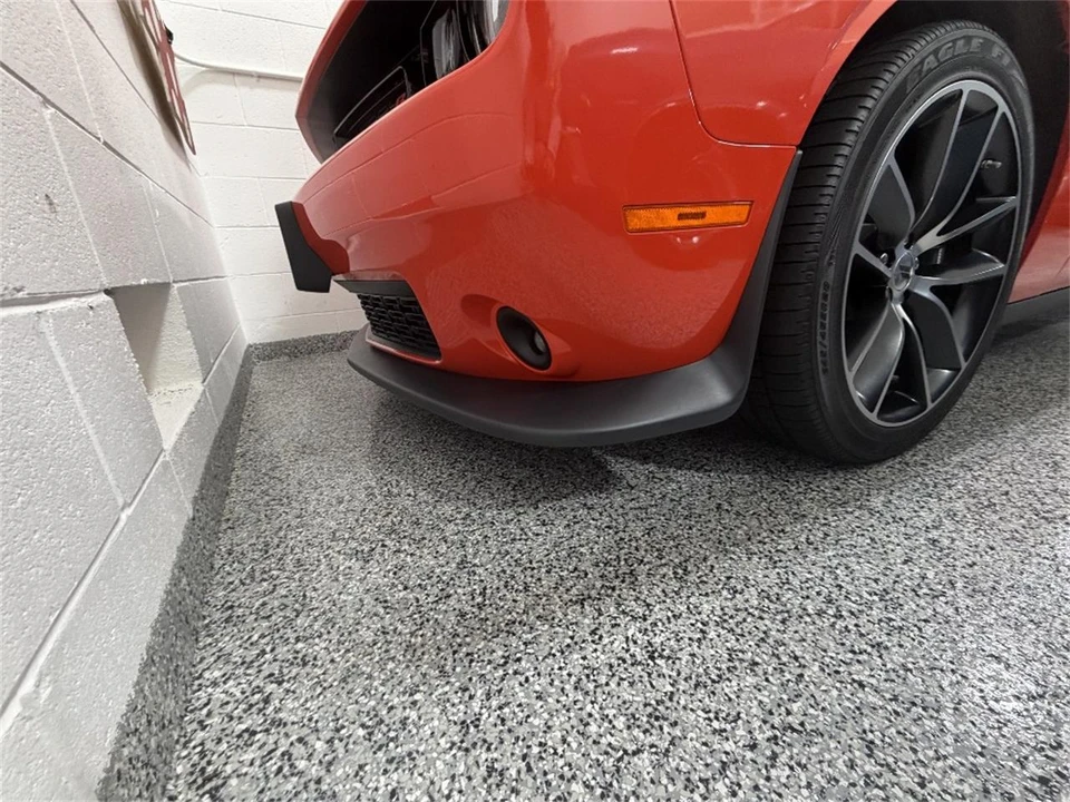 2017 Dodge Challenger 3rd Gen - Image 11 of 16