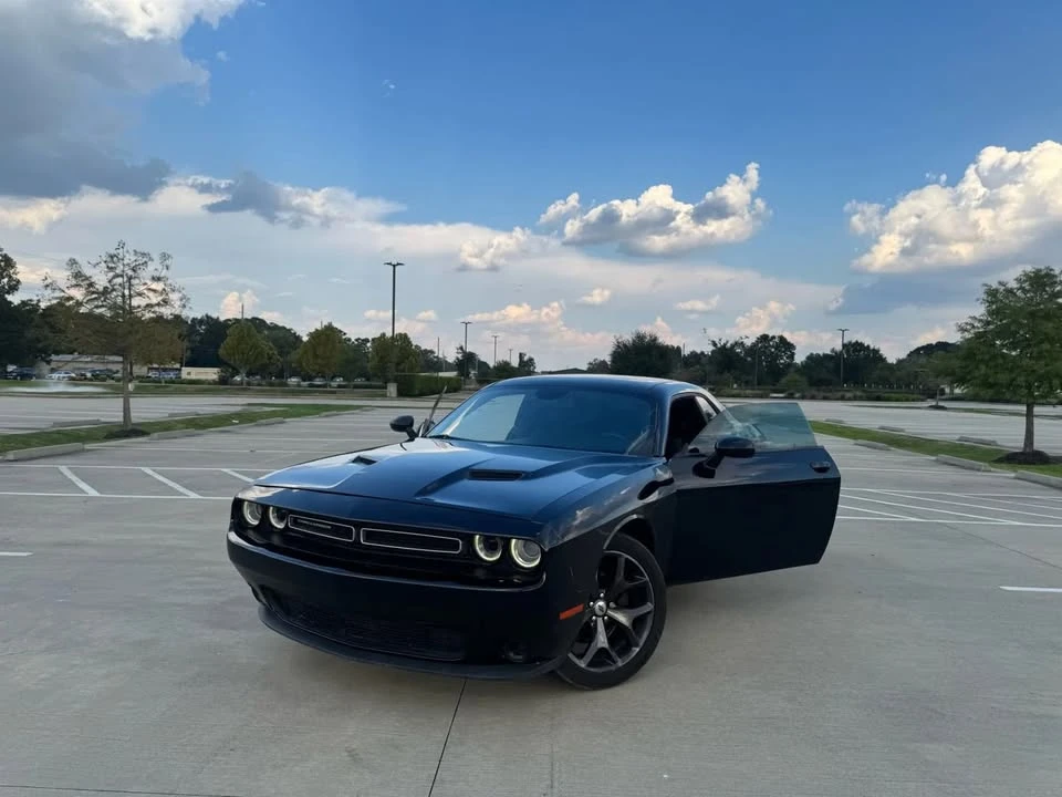 2017 Dodge Challenger 3rd Gen - Image 3 of 13