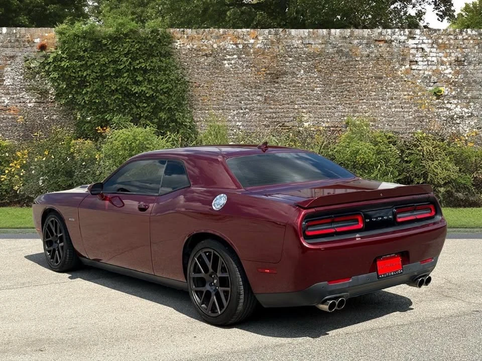 2017 Dodge Challenger 3rd Gen - Image 9 of 19