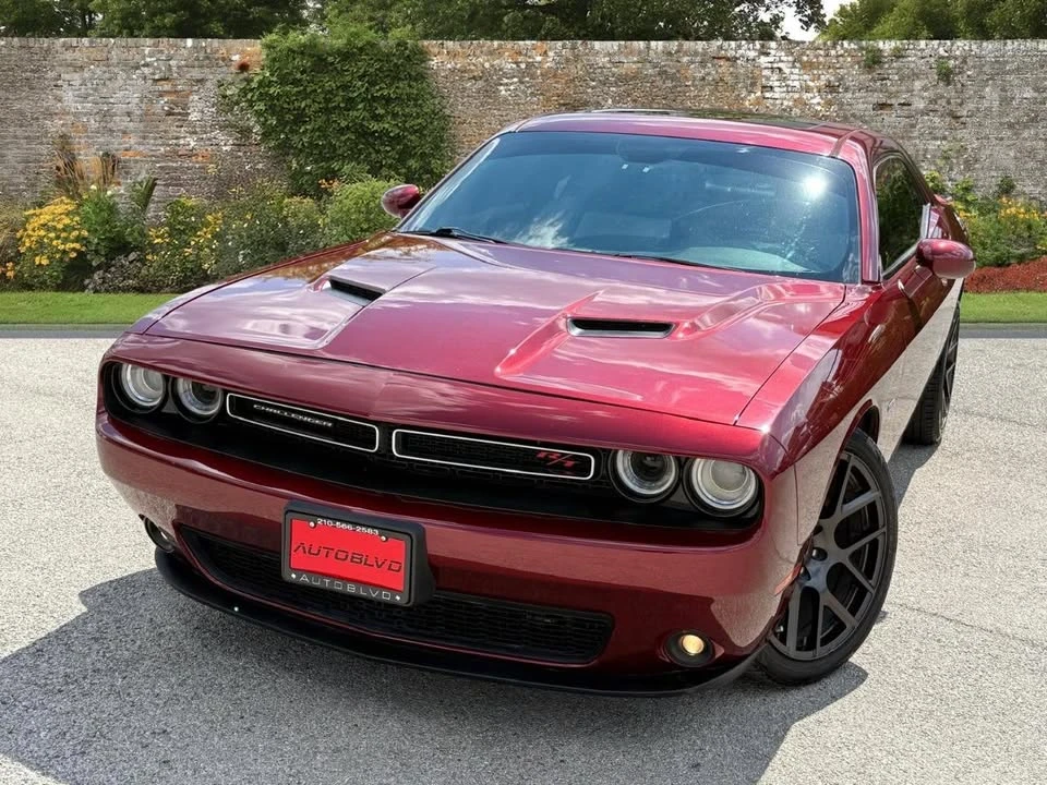 2017 Dodge Challenger 3rd Gen - Image 4 of 19