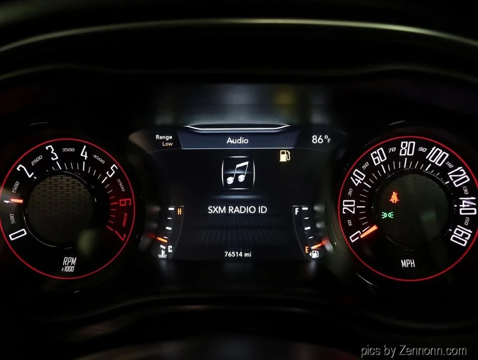 2017 Dodge Challenger 3rd Gen - Image 17 of 20