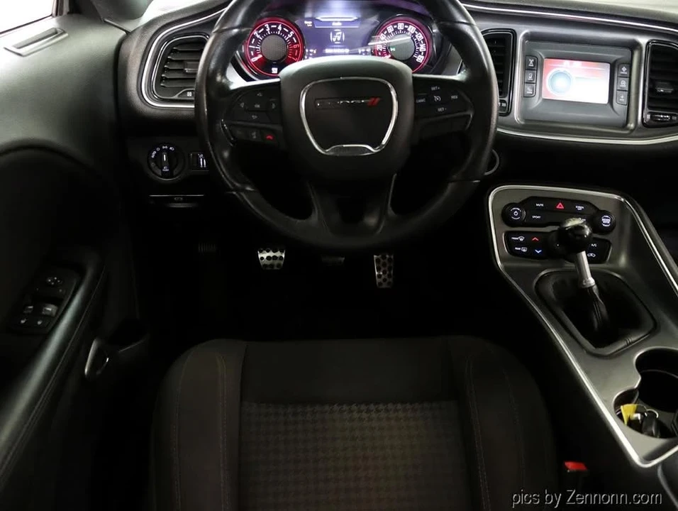 2017 Dodge Challenger 3rd Gen - Image 15 of 20