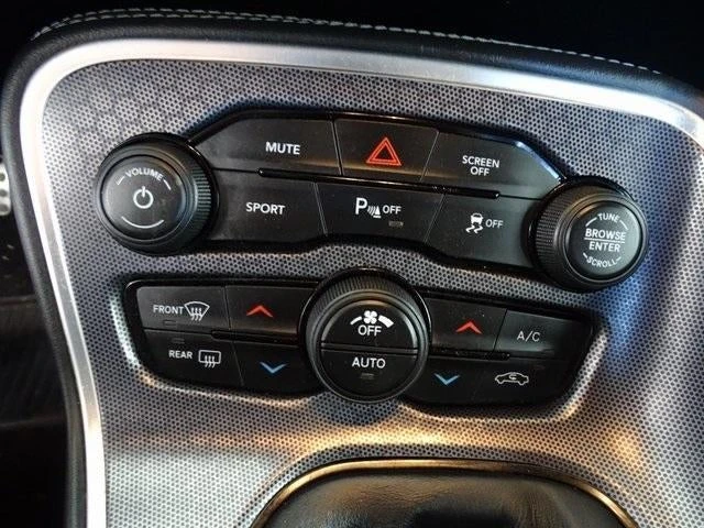 2017 Dodge Challenger 3rd Gen - Image 7 of 12