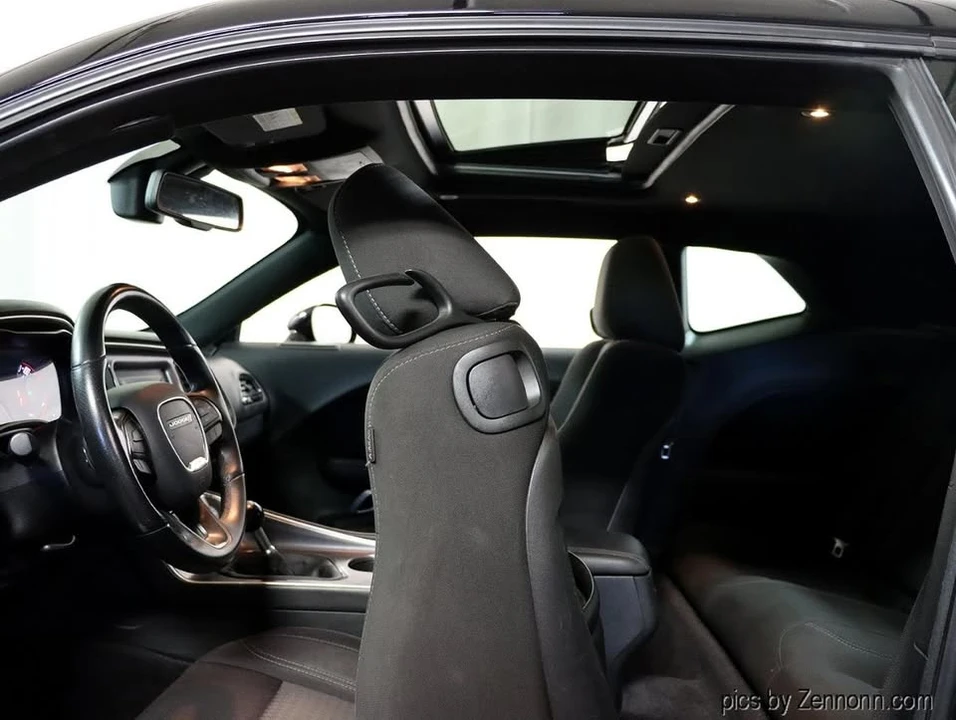 2017 Dodge Challenger 3rd Gen - Image 14 of 20